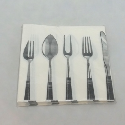 Servilleta-cubiertos-045047.jpg