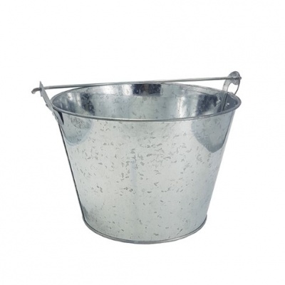 Balde-zinc-862281.jpg