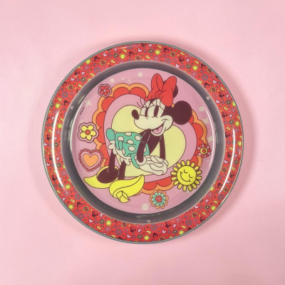 722027-PLATO-MINNIE.jpeg